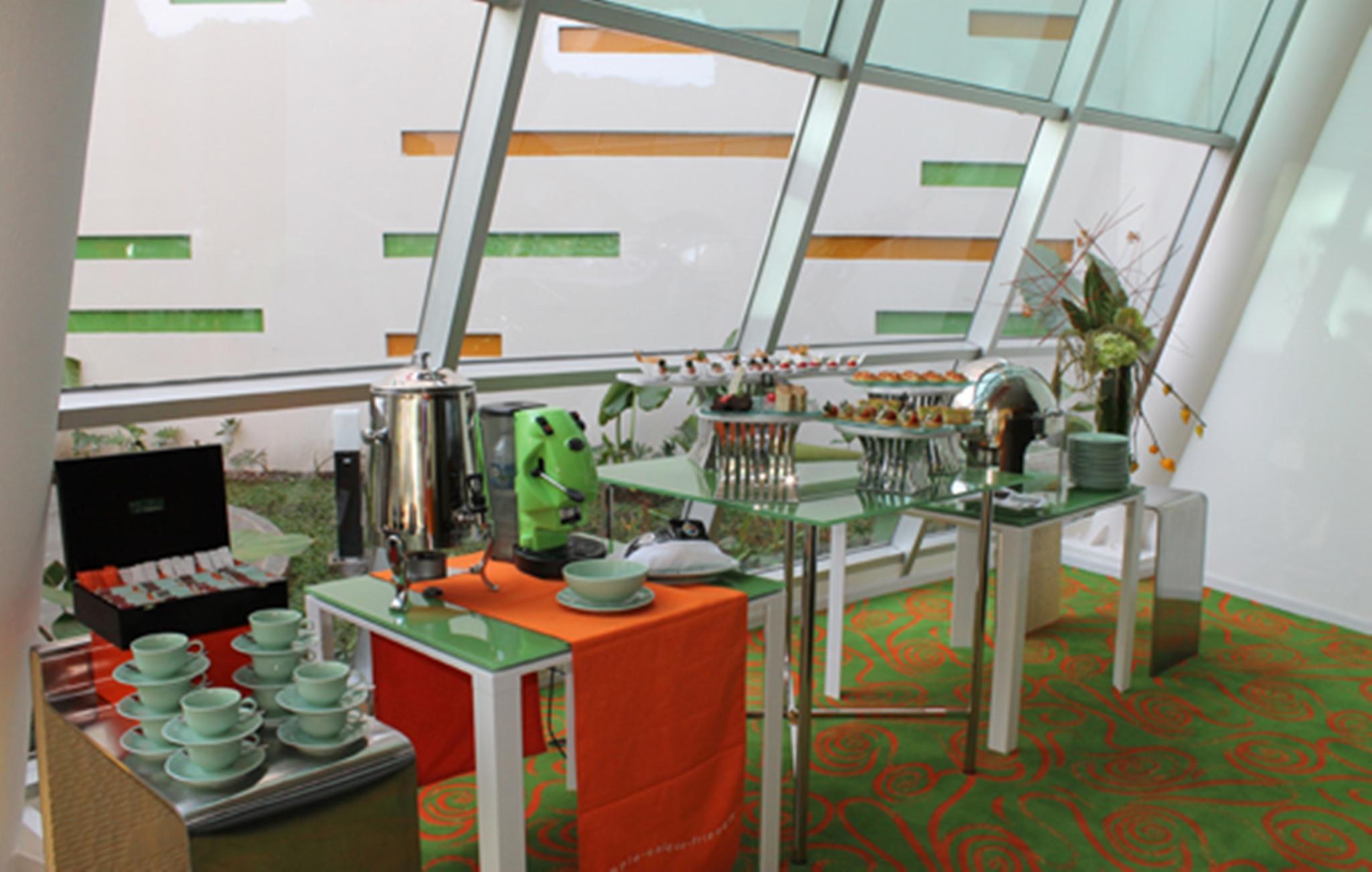 Harris Hotel & Convention Festival Citylink Bandung Exterior photo